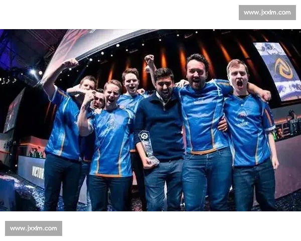 泪洒赛场!电竞巨星告别舞台,传奇落幕令人唏嘘 泪洒赛场!电竞巨星告别舞台,传奇落幕令人唏嘘