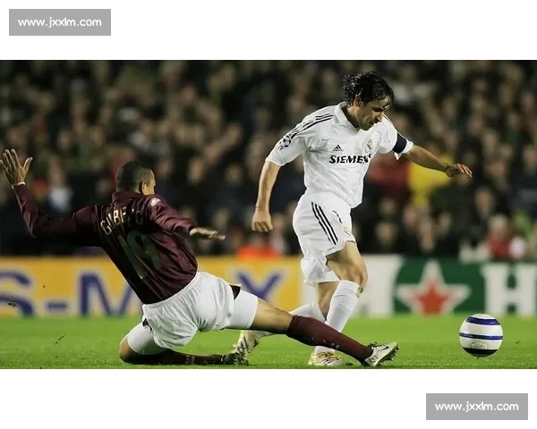 劳尔的“指环王”，皇马伯纳乌的象征，忠诚铸就传奇